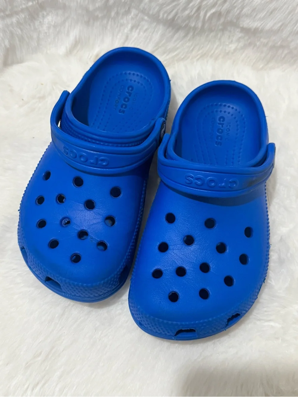 CROCS Kids Classic Clog in Royal Blue